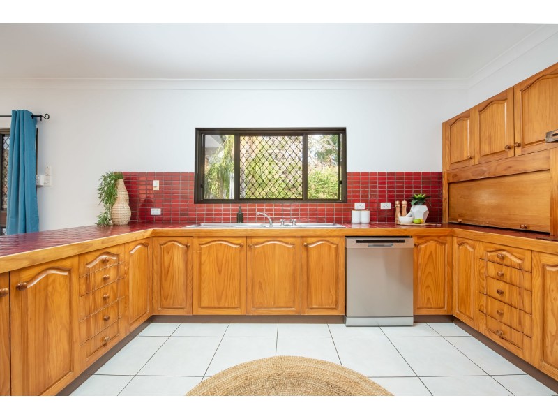 6 Gibbs Court, Mount Pleasant QLD 4740