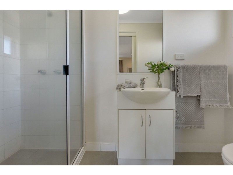 124 Emperor Drive, Andergrove QLD 4740