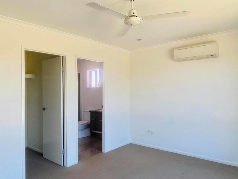 10 Patricia Circuit, Mirani QLD 4754