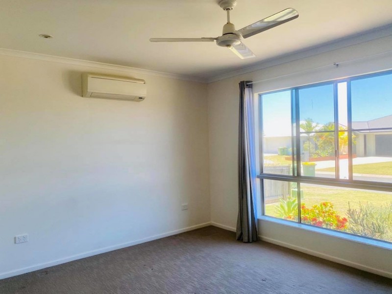 10 Patricia Circuit, Mirani QLD 4754