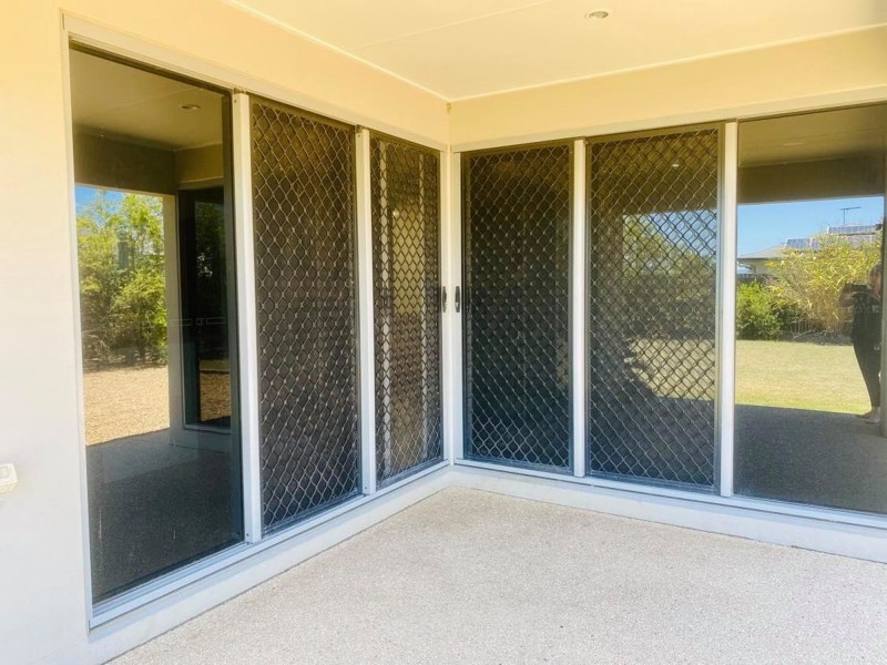 10 Patricia Circuit, Mirani QLD 4754
