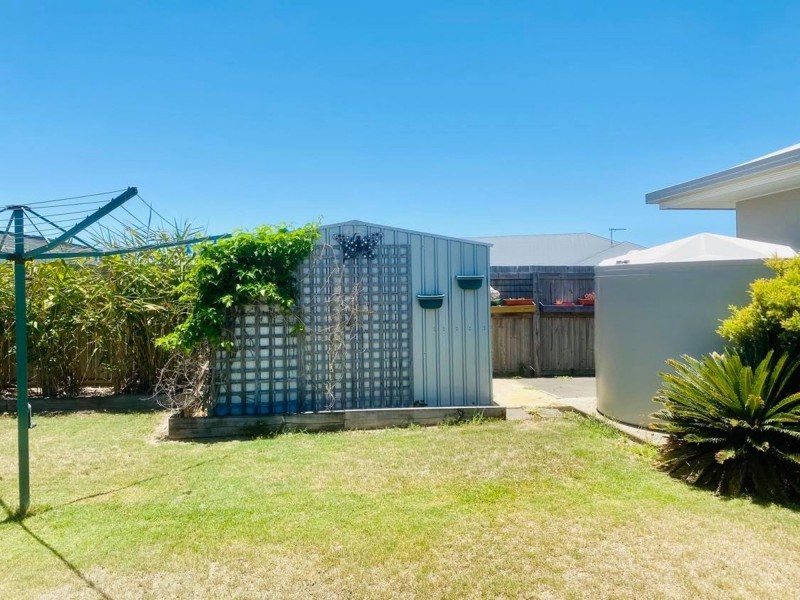 10 Patricia Circuit, Mirani QLD 4754