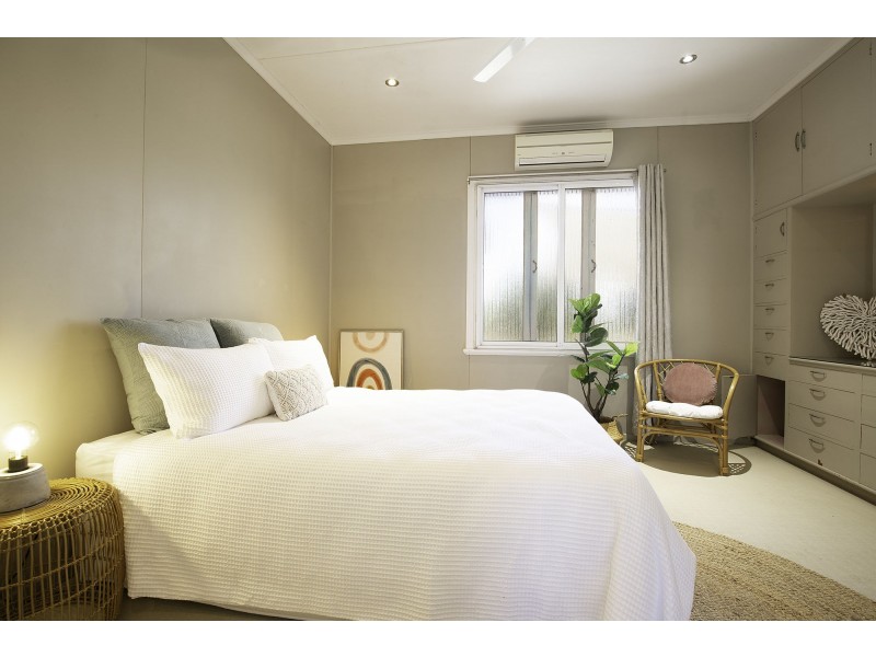 81 Peak Downs Highway, Ooralea QLD 4740