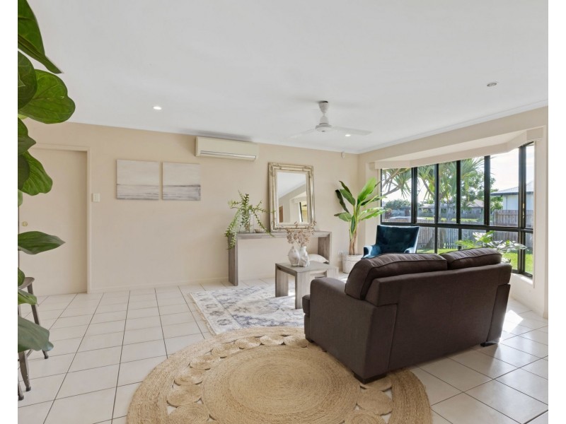 8 Fiona Court, Mount Pleasant QLD 4740