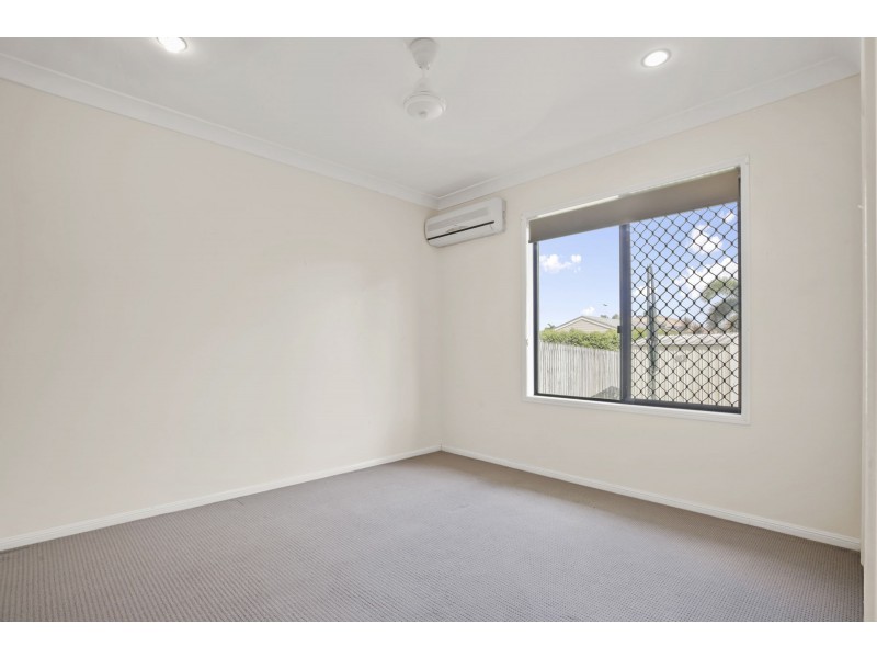 29 Toorak Street, Glenella QLD 4740