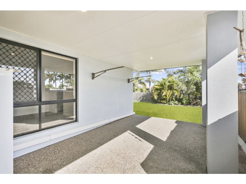 29 Toorak Street, Glenella QLD 4740