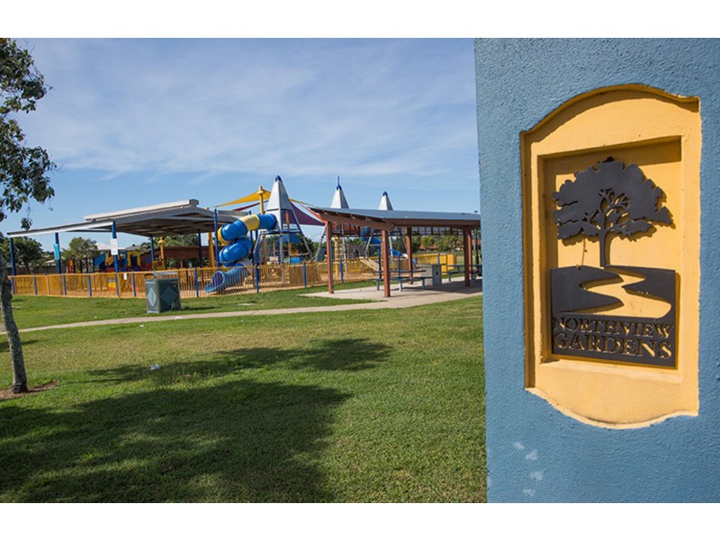 29 Toorak Street, Glenella QLD 4740