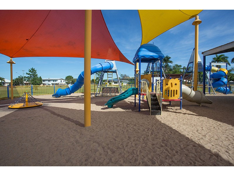 29 Toorak Street, Glenella QLD 4740