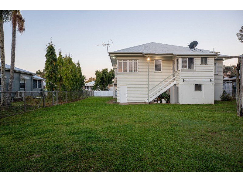 39 Hunter Street, West Mackay QLD 4740