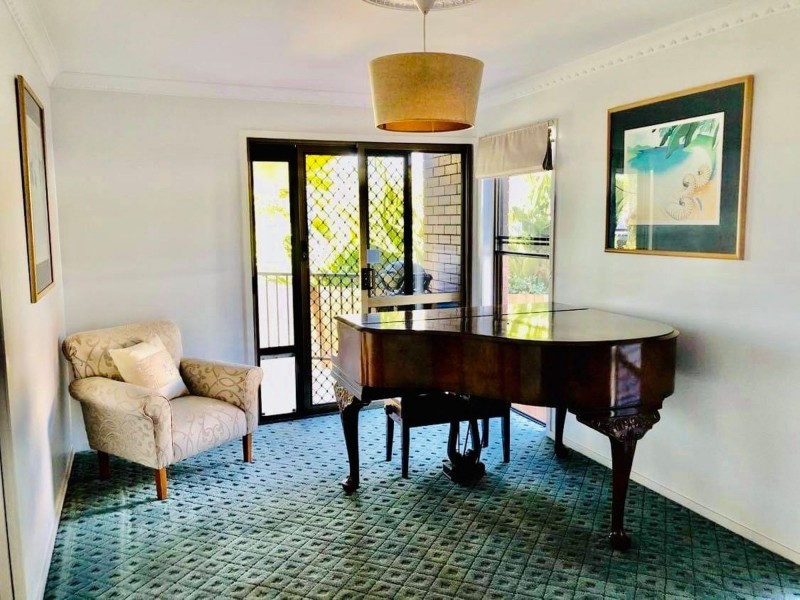 11 Benson Avenue, Mount Pleasant QLD 4740