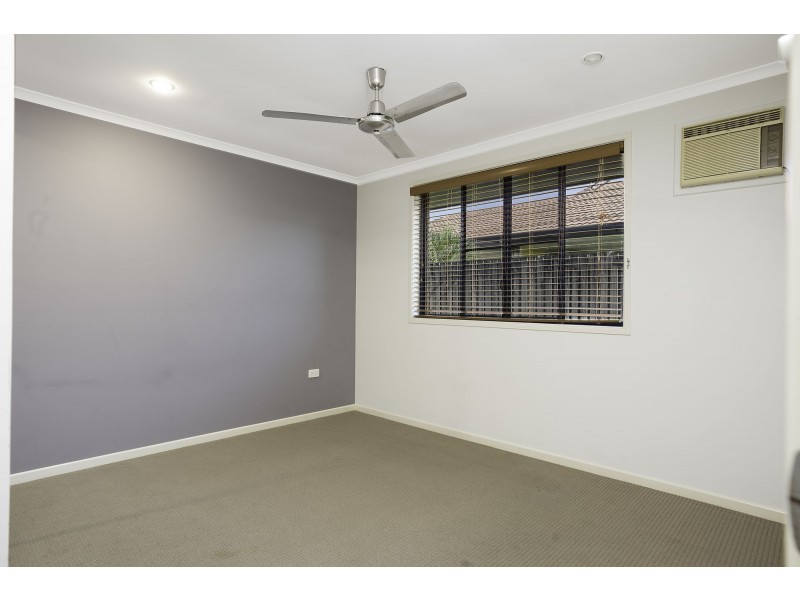 11 Angelina Avenue, Glenella QLD 4740