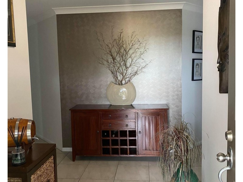 27 Maryvale Circuit, Beaconsfield QLD 4740