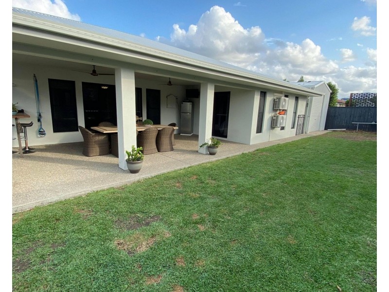 27 Maryvale Circuit, Beaconsfield QLD 4740