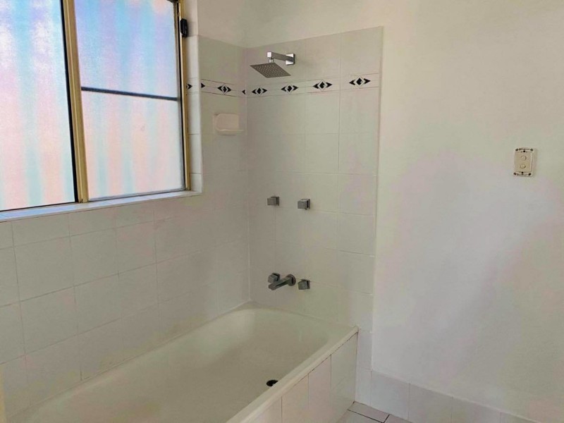 10 Busuttin drive, Eimeo QLD 4740