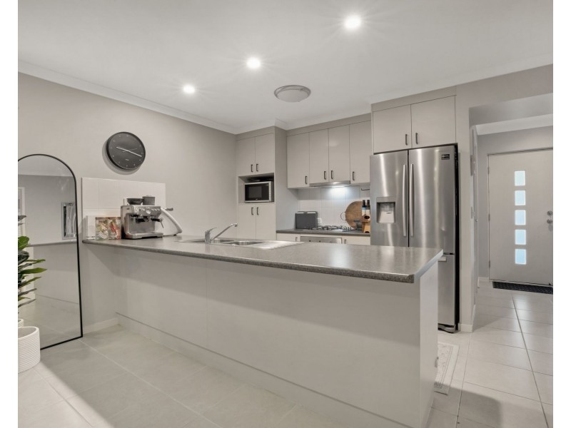 6/21 Sunita Drive, Andergrove QLD 4740