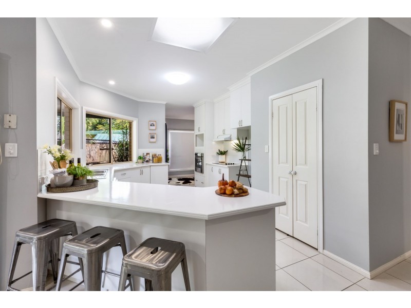 6 Richard Street, Andergrove QLD 4740
