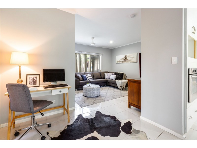 6 Richard Street, Andergrove QLD 4740