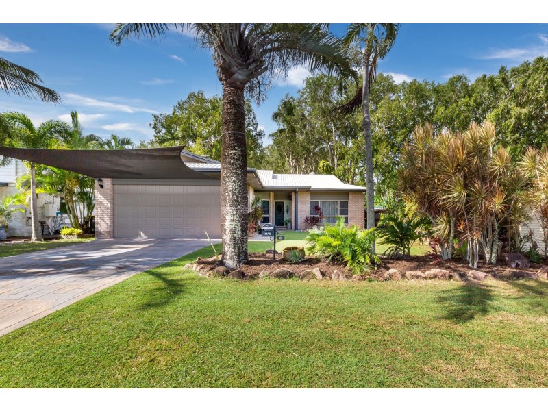 6 Richard Street, Andergrove QLD 4740