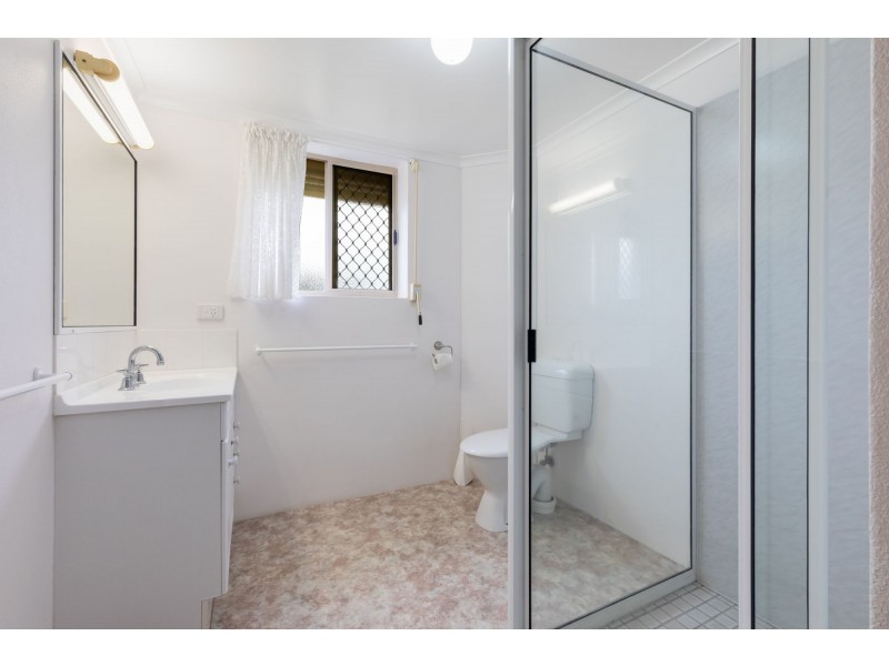 15 Dumfries Court, Beaconsfield QLD 4740