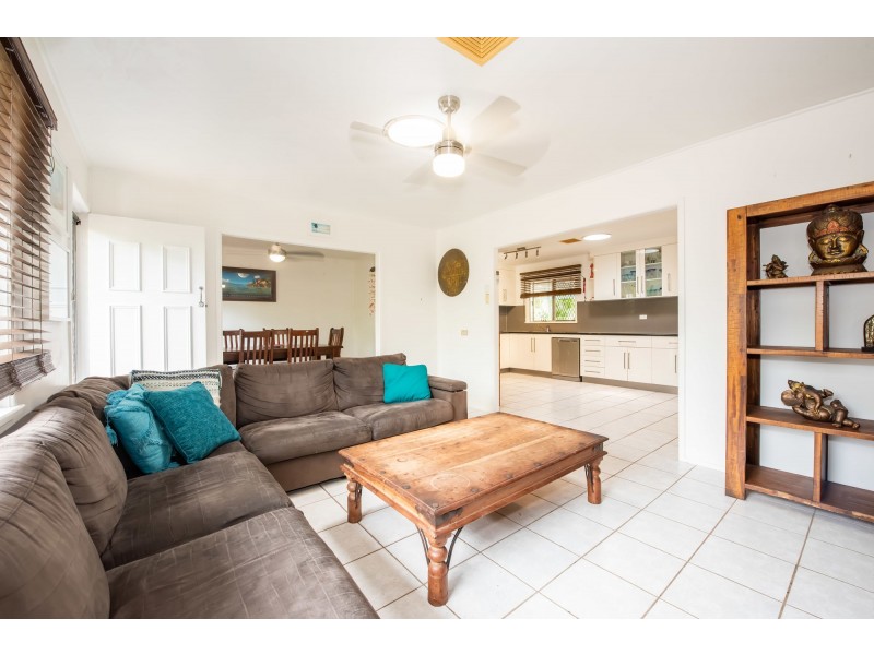 1A Gentle Avenue, Bucasia QLD 4750