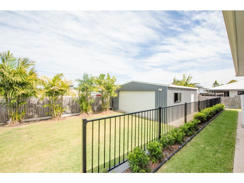 15 Rudd Street, Rural View QLD 4740