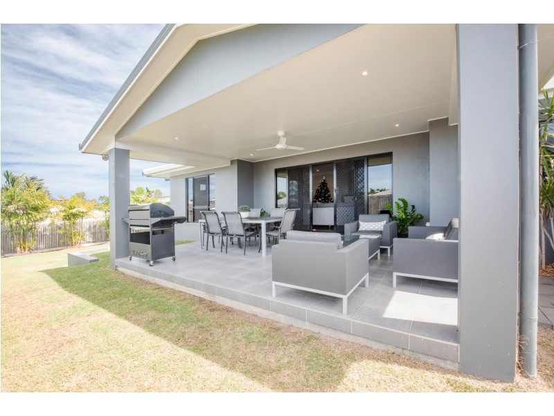 15 Rudd Street, Rural View QLD 4740