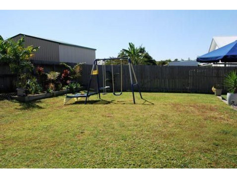 8 Eileen Street, Walkerston QLD 4751