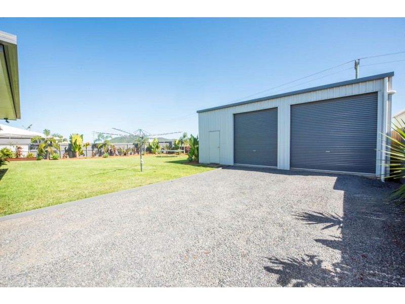 9 Merritt Court, Marian QLD 4753