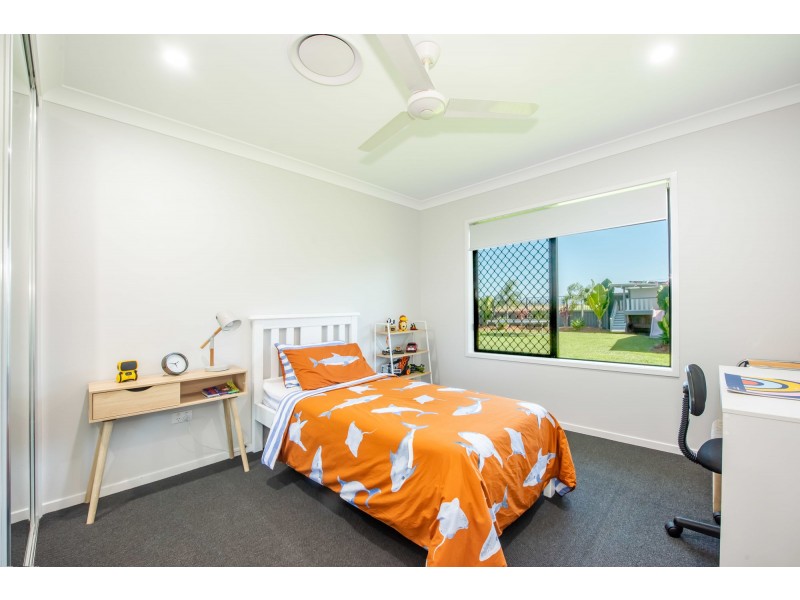 9 Merritt Court, Marian QLD 4753