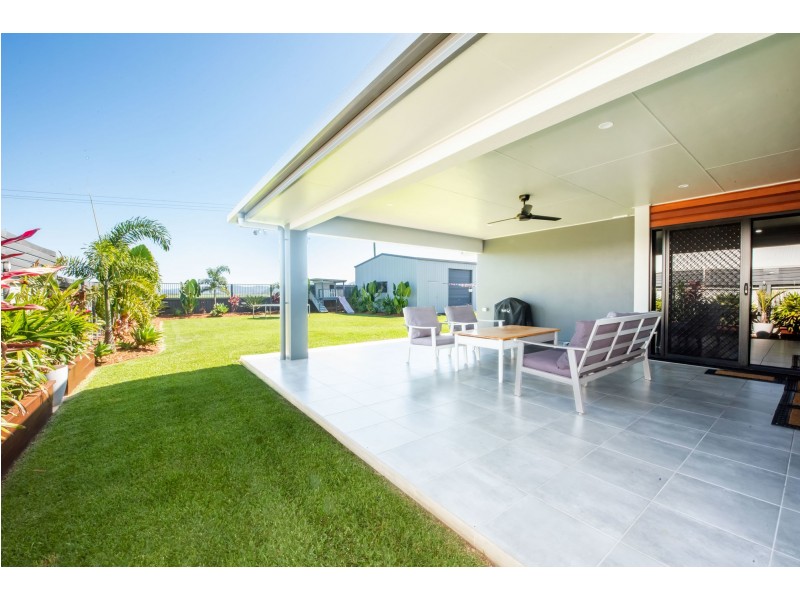 9 Merritt Court, Marian QLD 4753