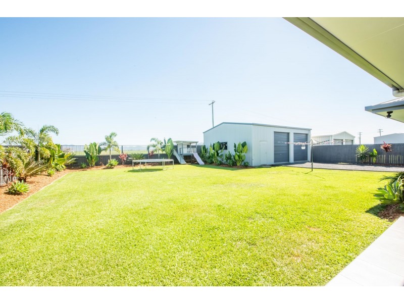 9 Merritt Court, Marian QLD 4753