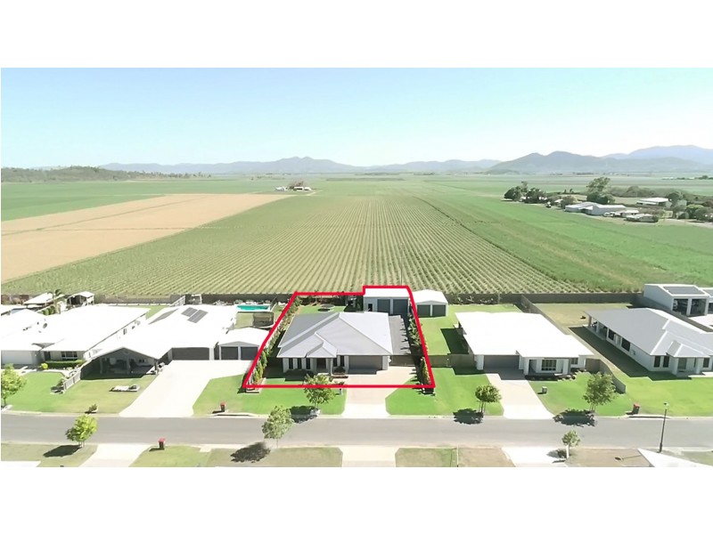 9 Merritt Court, Marian QLD 4753