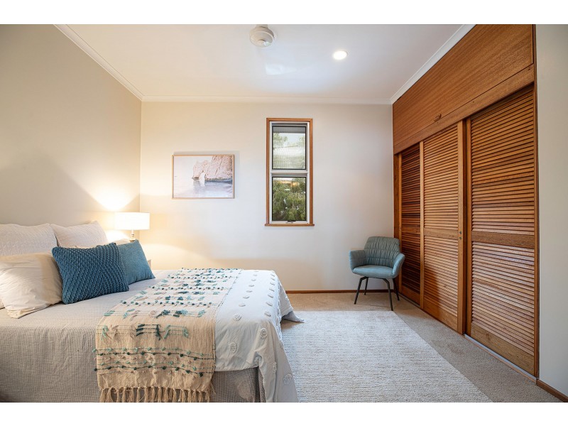 4 Seagull Street, Slade Point QLD 4740