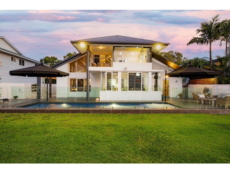 4 Seagull Street, Slade Point QLD 4740