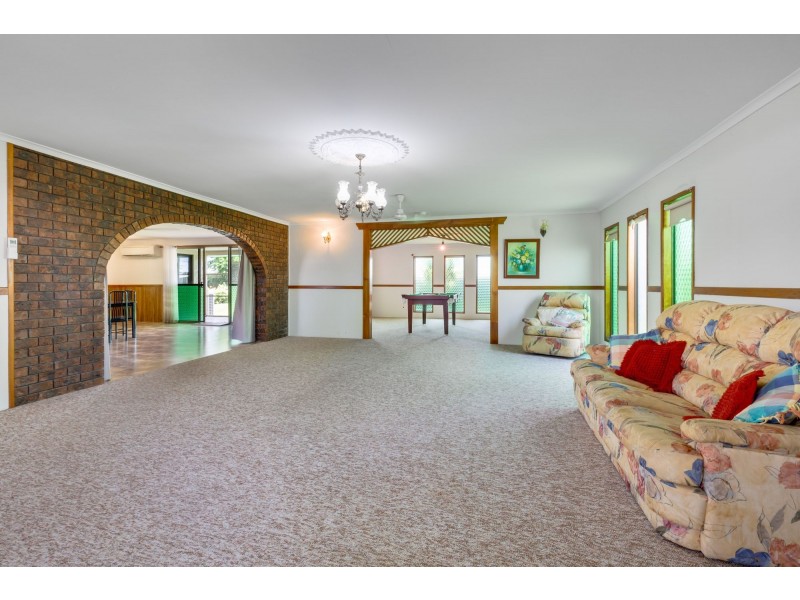 22 Kiwi Court, Ooralea QLD 4740