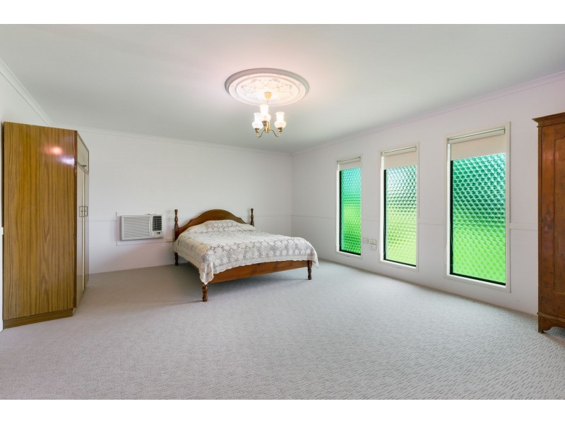 22 Kiwi Court, Ooralea QLD 4740