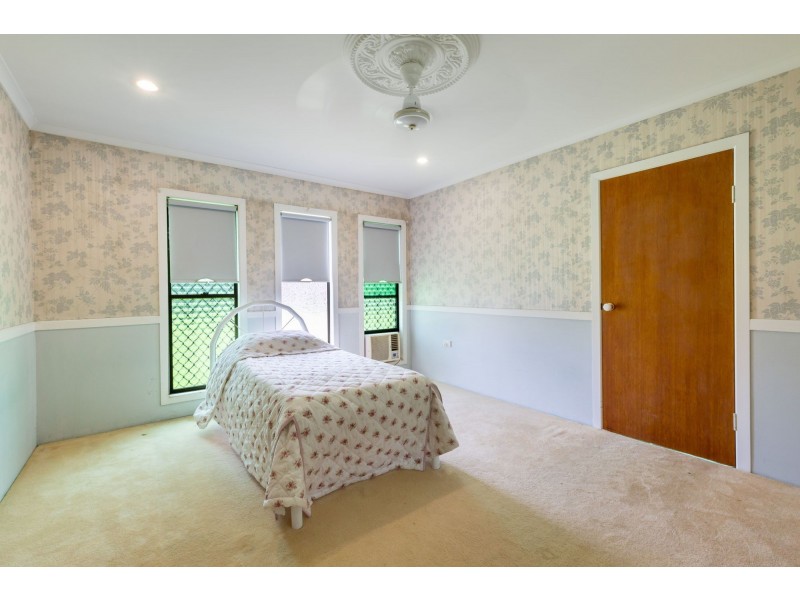 22 Kiwi Court, Ooralea QLD 4740