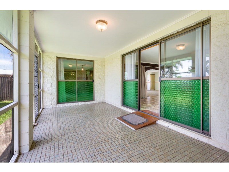 22 Kiwi Court, Ooralea QLD 4740