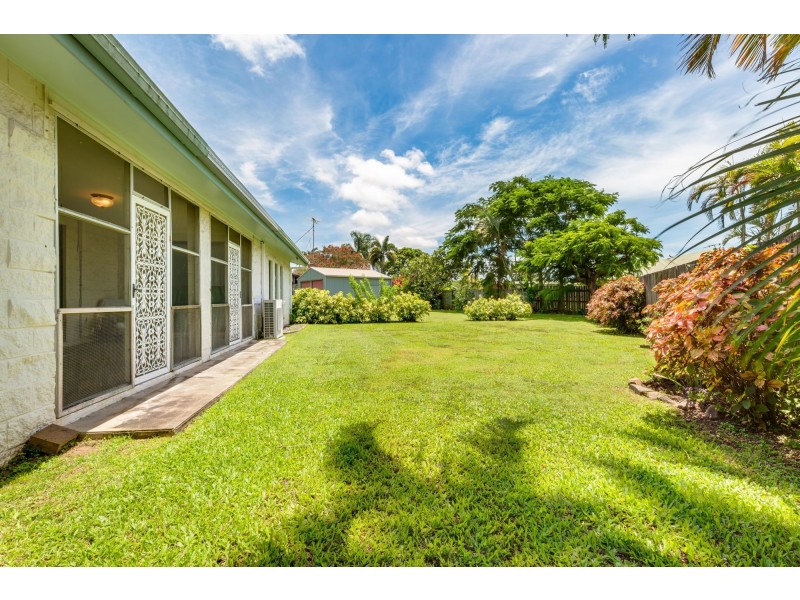 22 Kiwi Court, Ooralea QLD 4740