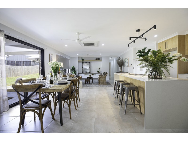 19 Regent Avenue, Richmond QLD 4740