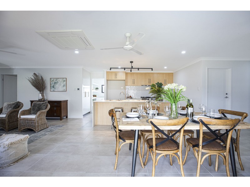 19 Regent Avenue, Richmond QLD 4740