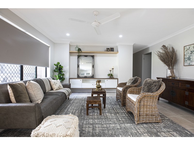 19 Regent Avenue, Richmond QLD 4740