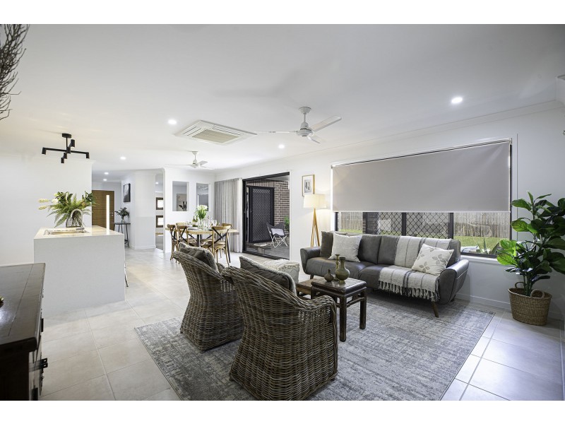 19 Regent Avenue, Richmond QLD 4740