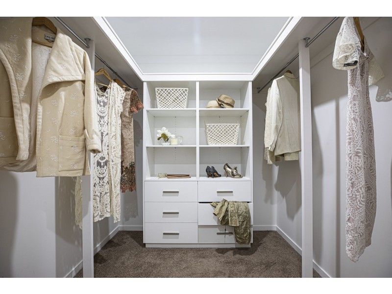 19 Regent Avenue, Richmond QLD 4740