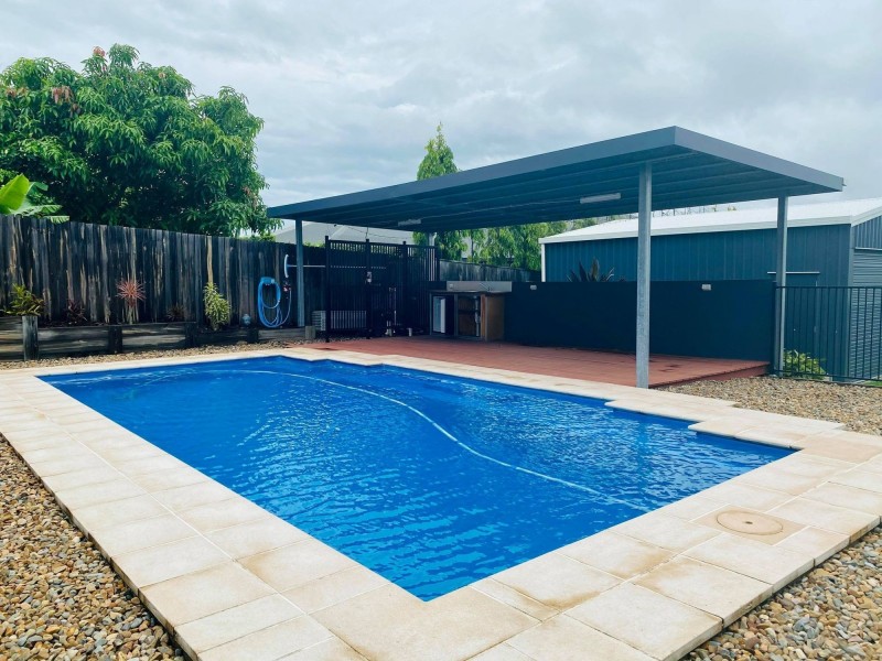 27 Douglas Crescent, Rural View QLD 4740