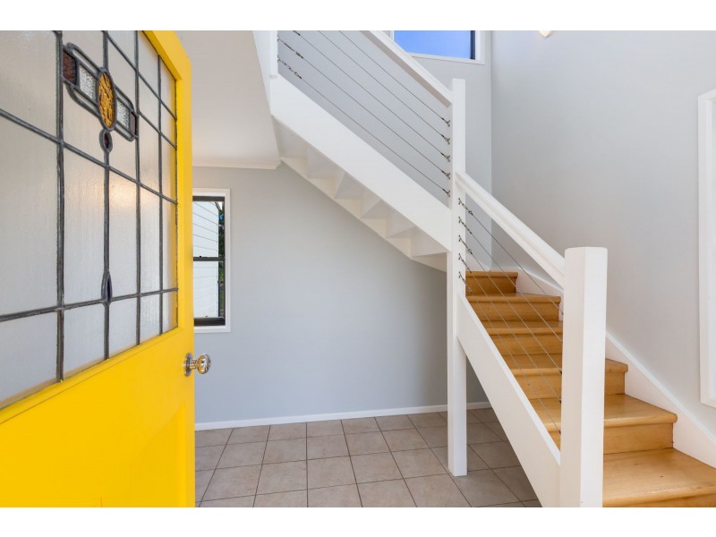 4 Cedar Court, Eimeo QLD 4740