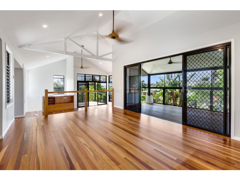 4 Cedar Court, Eimeo QLD 4740