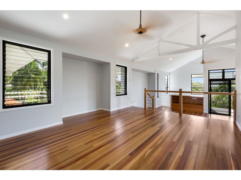 4 Cedar Court, Eimeo QLD 4740