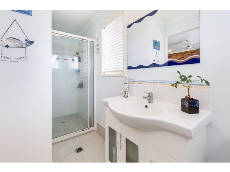 4 Fuller Court, South Mackay QLD 4740