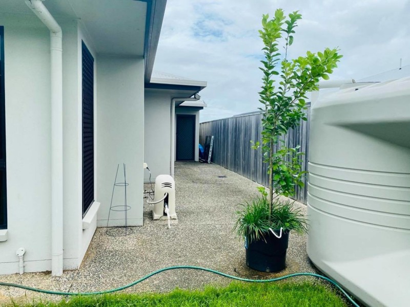 51 Kerrisdale Crescent, Beaconsfield QLD 4740